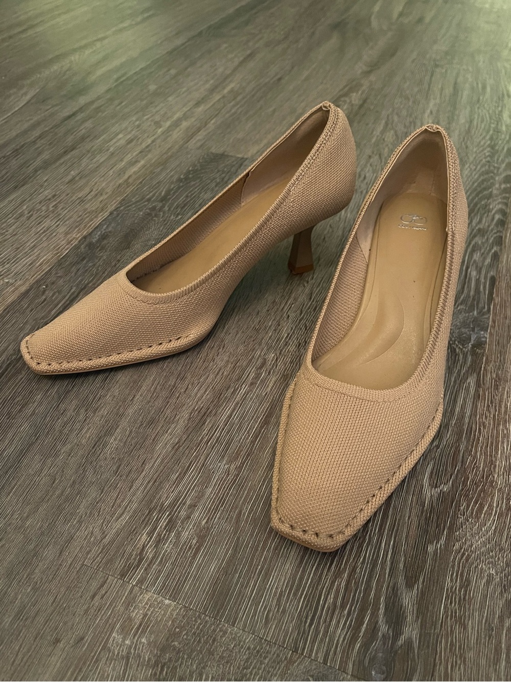 Cosy Island | Nude Square Toe Knit Kitten Heels Size 8.5